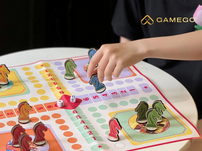 Bộ cờ cá ngựa Tết 2026: Gói trọn chất Tết trong trò chơi quen thuộc