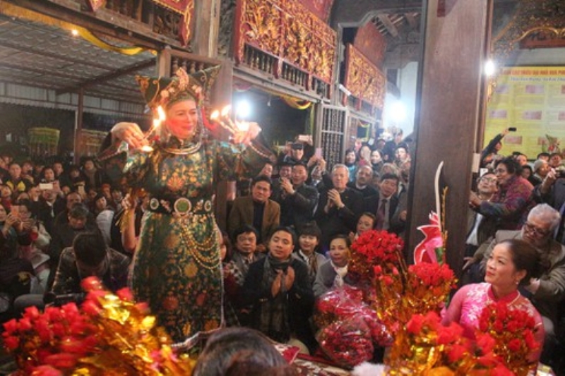 Vai trò của Đạo mẫu Tứ Phủ trong đời sống tinh thần