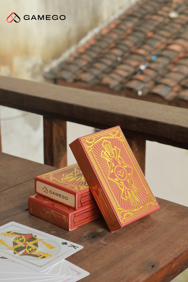 Vì sao doanh nghiệp nên lựa chọn bộ bài Poker Văn Lang làm quà Tết?